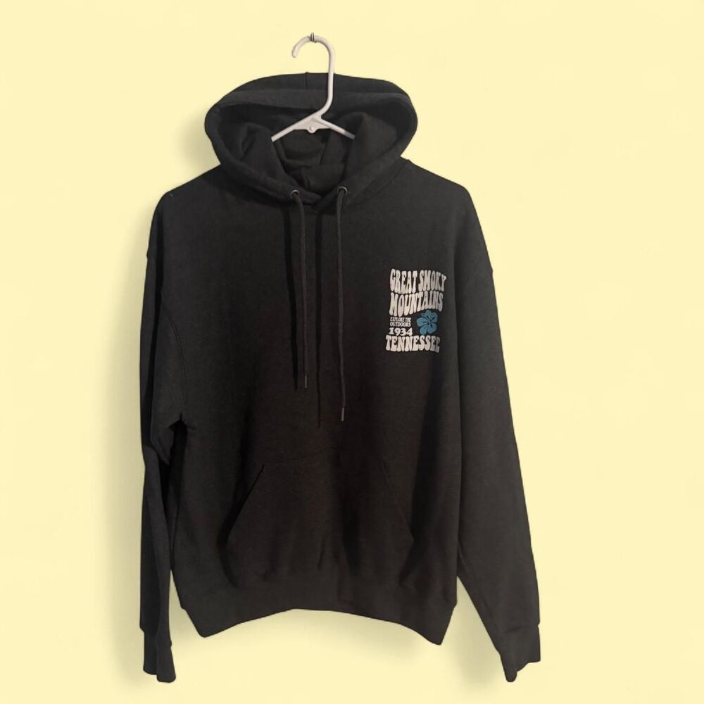 Pacific & Co Hoodie Unisex Size M Black Great Smoky Mountains Graphic Sweatshirt